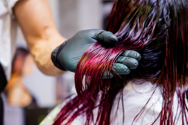HAIR DYE USE AND IT’S RISKS